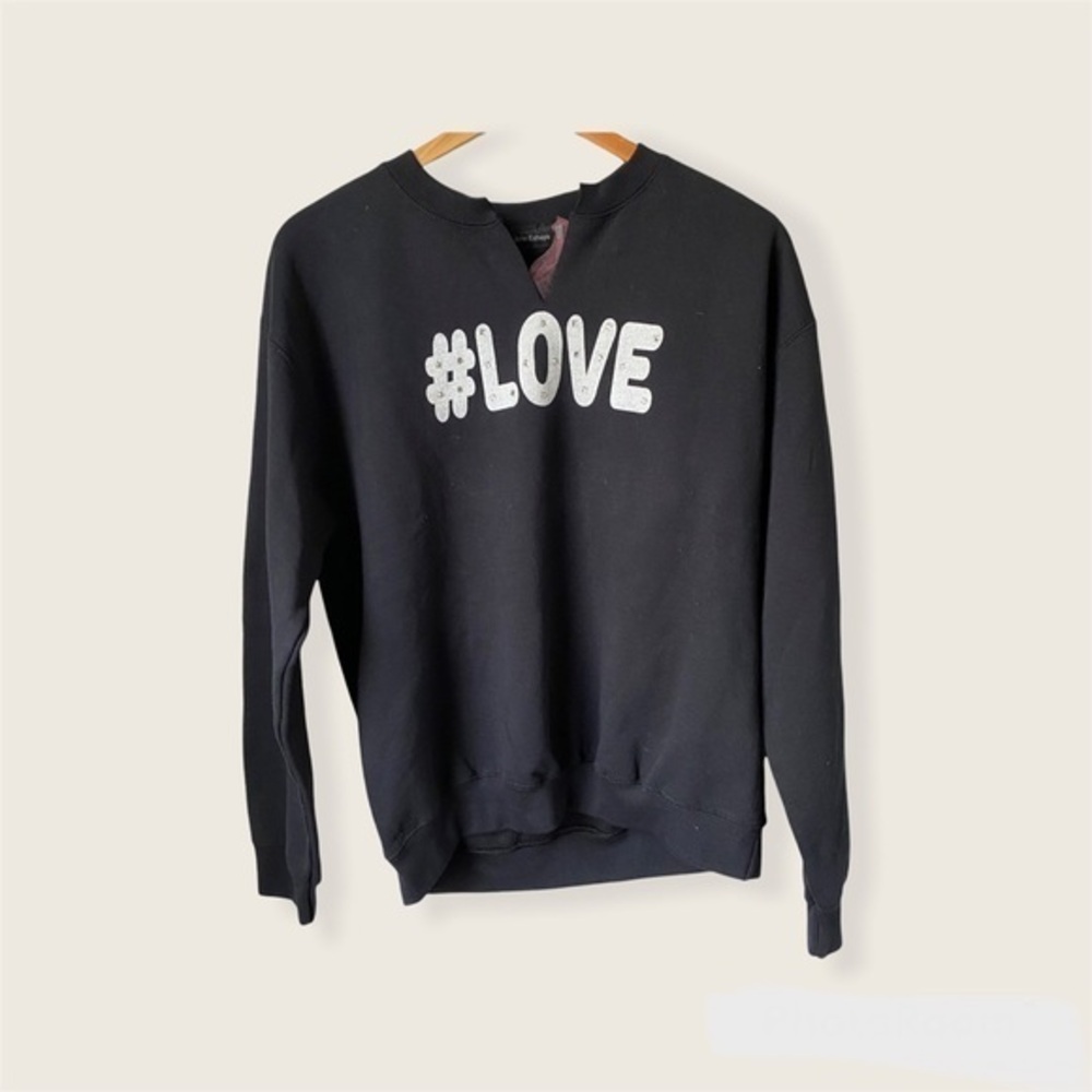Jet John Eshaya Love Sweatshirt New M/L
